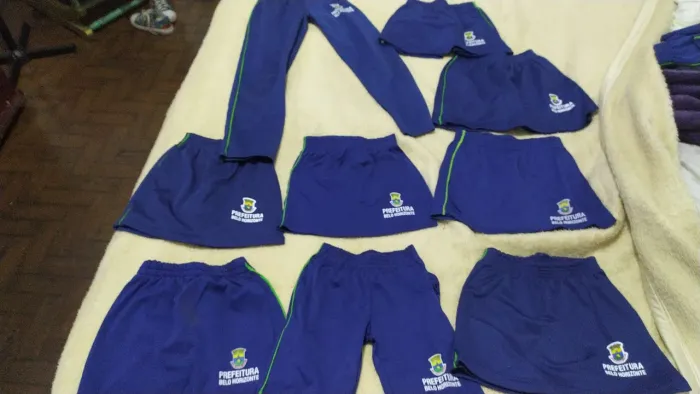 Uniformes prefeitura 5 anos lote