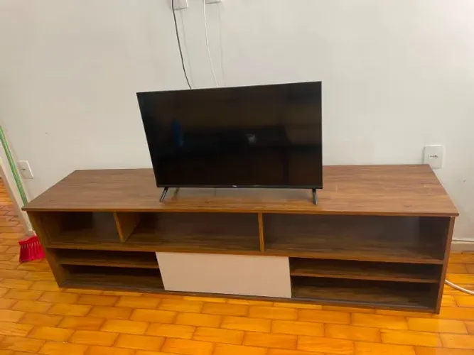 Rack para TV Até 55 Polegadas Celta Seda/Off White