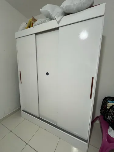 Guarda roupa infantil