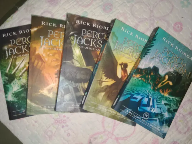 Coleção Percy Jackson e os Olimpiabos (5 livros)
