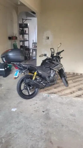 Yamaha fazer 150 2018 vendo ou troco