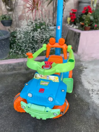 Carrinho de Passeio Baby Jipe - Bandeirante