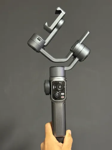 Estabilizador zhiyun smooth 5