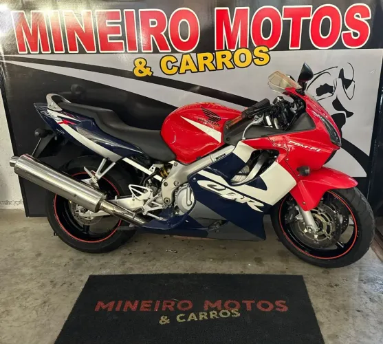 CBR 600 F