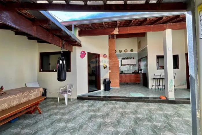 Casa com 4 quartos à Venda - Parque dos Eucaliptos - Mogi Guaçu - São Paulo