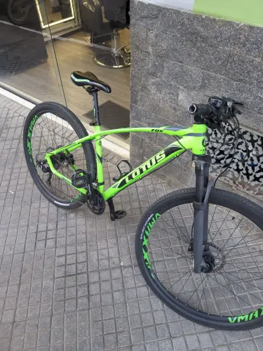 Bicicleta Lotus aro 29