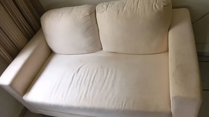 Sofá 2 lugares