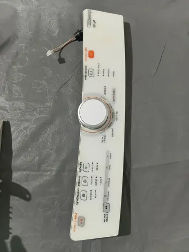 Placa de Interface Lavadora Brastemp BWG11A/127V (Semi nova).