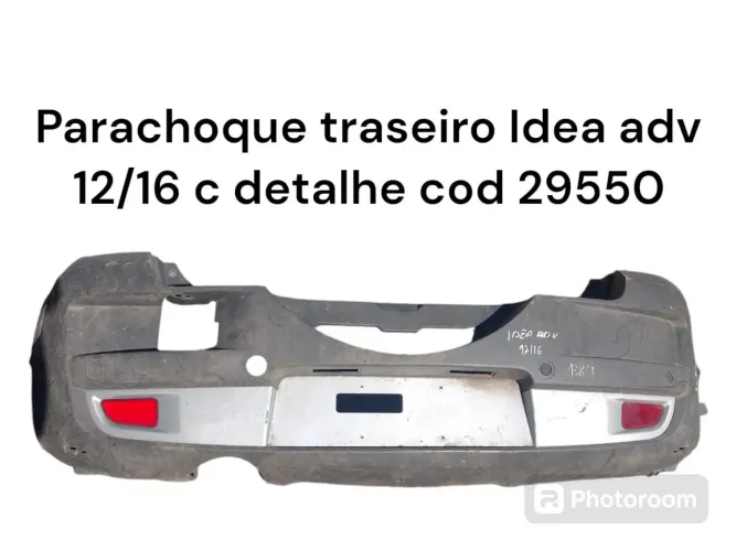 Parachoque traseiro Fiat Idea adventure 12/16 com detalhe