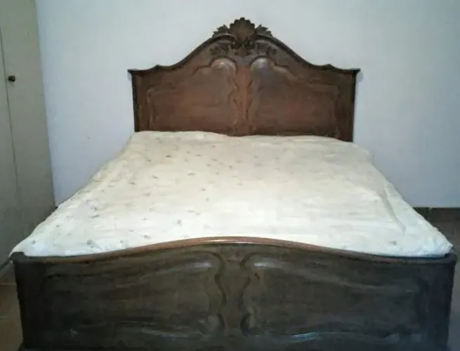 Móveis Antigos Cama. Conjunto 