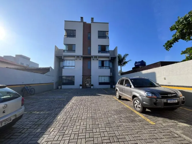 Aluguel: Apartamento com 2 dormitórios. Bairro Centro, Navegantes 55,90m²(privativos)