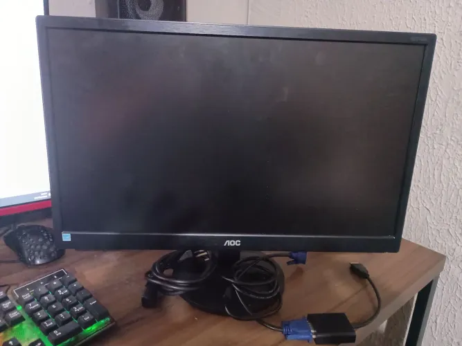Vendo monitor AOC entrada VGA