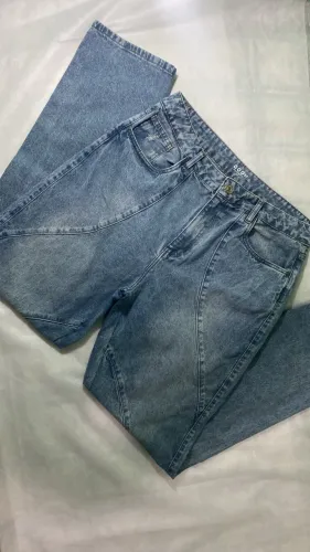Calça jeans em ótimo estado