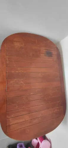 VENDO MESA DE MADEIRA