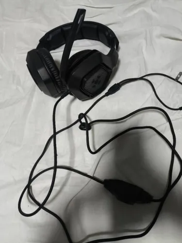 OPORTUNIDADE, HEADSET GAMER FORTREK + MICROFONE DE MS GXTRUST BARATINHO.