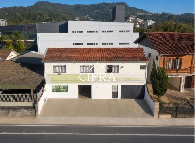 Prédio - Venda - Investimento - 408m2 - Apartamento - Sala Comercial - Rua Jacó Finardi -