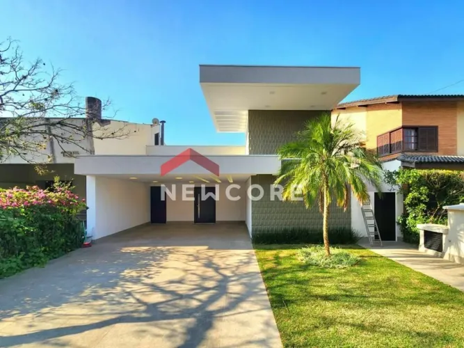 Casa de condomínio em Alameda Bertioga - Alphaville - Santana de Parnaíba/SP