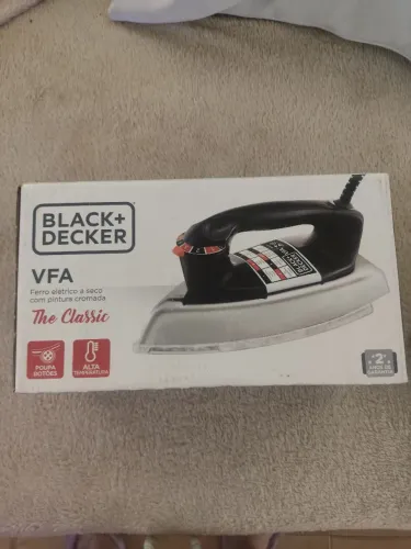 Ferro de passar roupas BLACK+DECKER