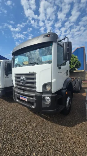 Volkswagen 26.280 Constellation 6x4 2015 | Apenas 137 Mil Km | NO Chassi