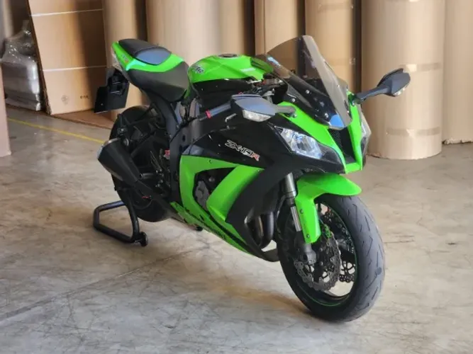Kawasaki Ninja ZX10R 1000 cc 2012 - Ótimo Estado