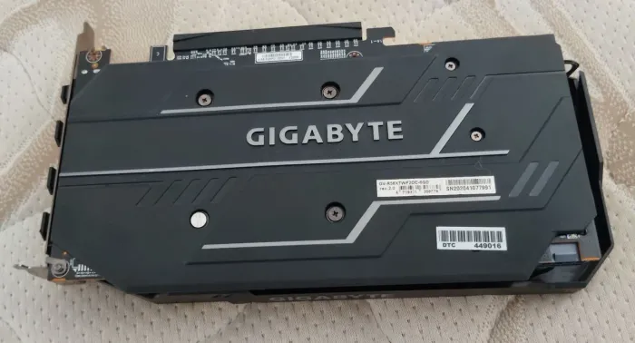 Gigabyte Radeon RX 5600xt 6GB OC