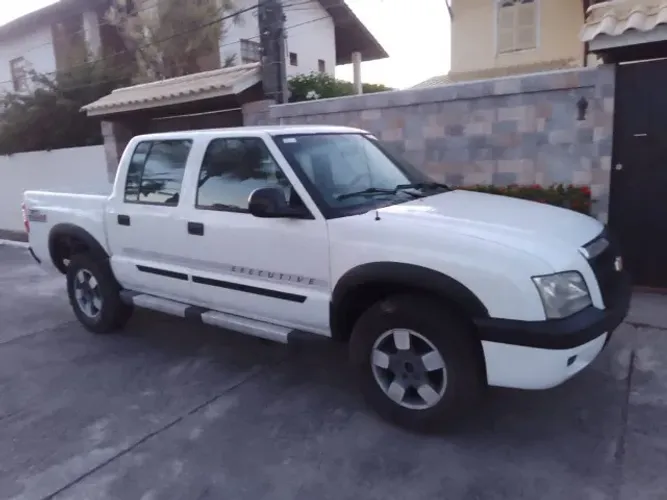 Chevrolet S10 Pick-up STD 2.8 4X4 CD TB Int.dies. 2003