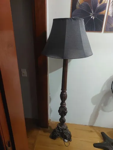 Luminaria madeira de lei