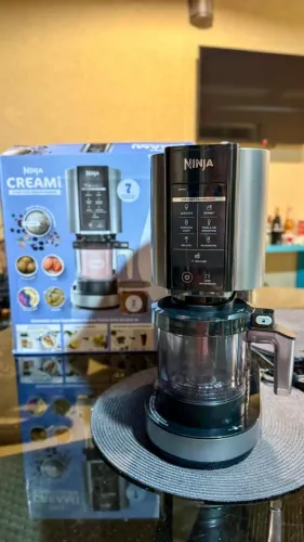 ? Ninja Creami - Máquina de Sorvete Premium (7 em 1) - Soverteira