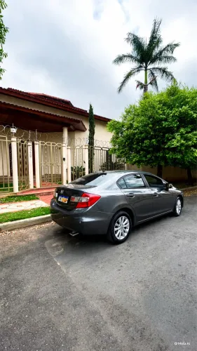 Honda Civic Sedan LXR 2.0 Flexone 16V Aut. 4P 2014