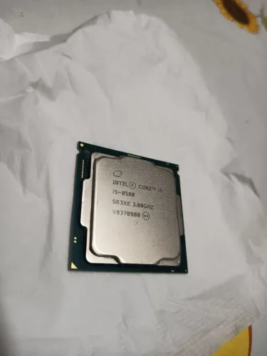 Intel Core i5-8500 (SR3XE)