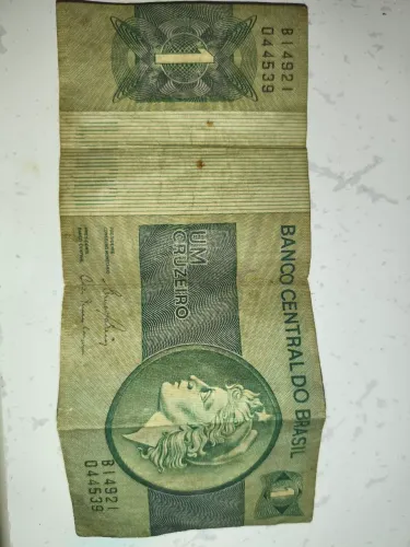 Cédula de 1 cruzeiro do Banco central do Brasil em ótimo estado