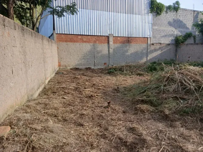 Excelente Terreno em Campo Grande para venda com 256 metros quadrados.