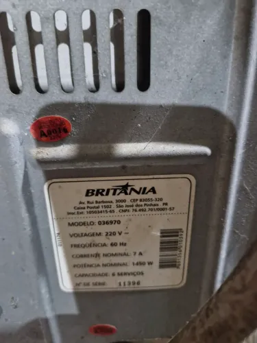 Vendo lava louças Britânia!