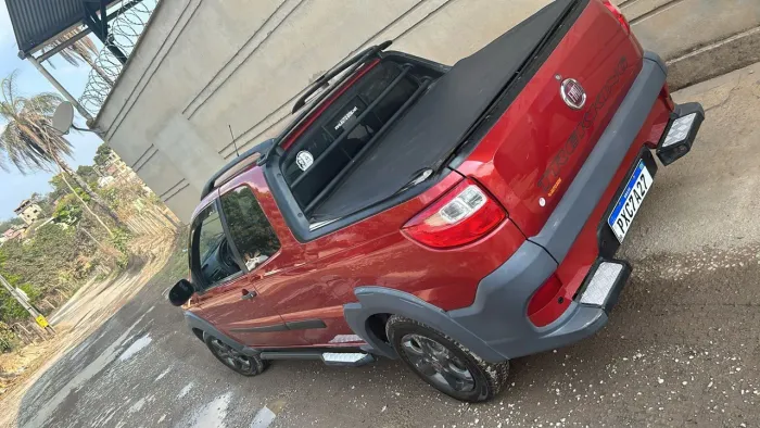 Fiat Strada Trekking 1.6 16V Flex CD 2016
