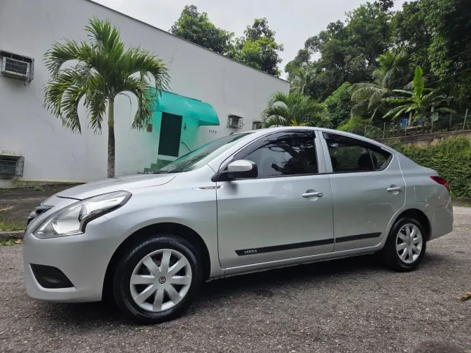 Nissan Versa 1.0 12V Flexstart 4P Mec. 2018