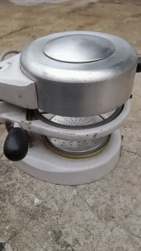 Plastificadora odontologica a vacuo