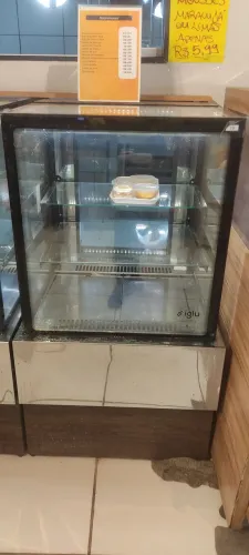 VENDO VITRINE REFRIGERADA IGLU