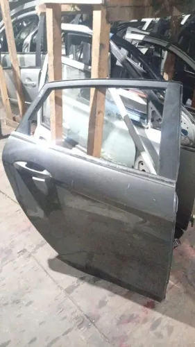 Porta traseira direita ford new fiesta 2015 16 17