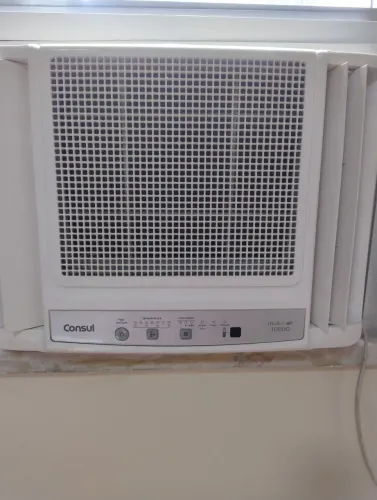 Ar condicionado Consul 10.000 BTUs de janela 127V