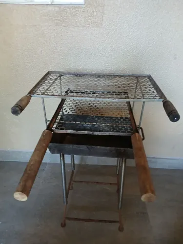 churrasqueira chapa de inox com grelha