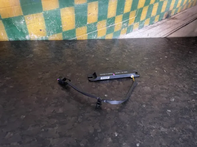 Sensor de presença chave keyless Hyundai hb20 limited 2026 95461-r1300