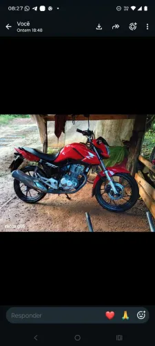 Moto praticamente zerada em perfeito estado com único dono 14 km tudo original 