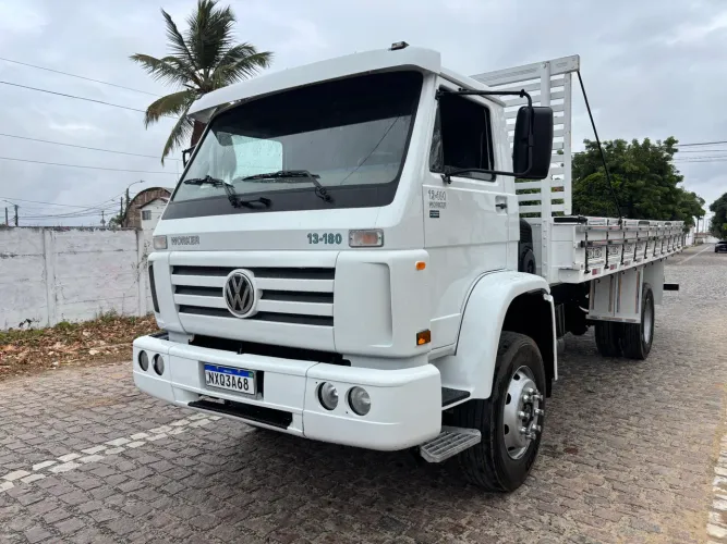 Vw 13.180 ano 2012 RS 185.000 chassis