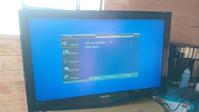 Tv funcionando 40 polegadas precisa de conversor