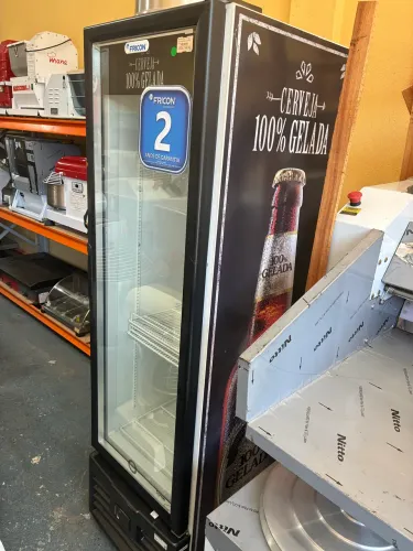 Cervejeira 284 litros slim