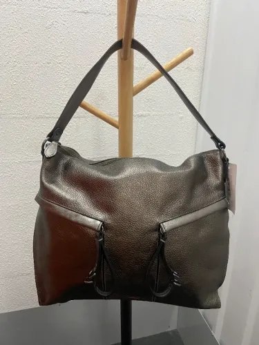LINDA BOLSA EM COURO DA AREZZO NOVA COM ETIQUETA