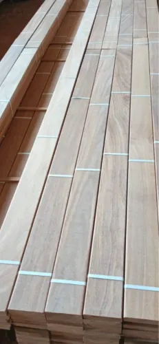 Deck cumaru extra 2x10 cm acima de dois metros de comprimento 