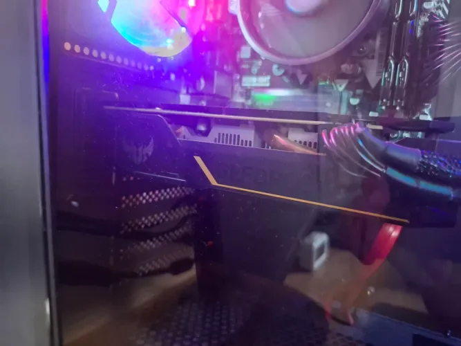 Placa de video Asus Tuf GTX1660 TI