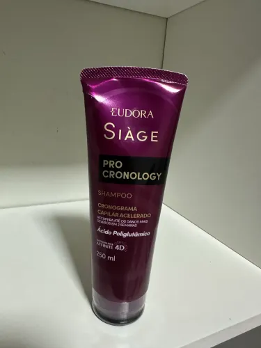 Shampoo pro cronológico