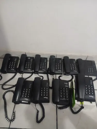 Lote com 10 Telefones Fixos com Fio - Intelbras, Elgin e Outros
